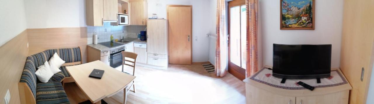 Haus Hubertus Leilighet Schruns Eksteriør bilde